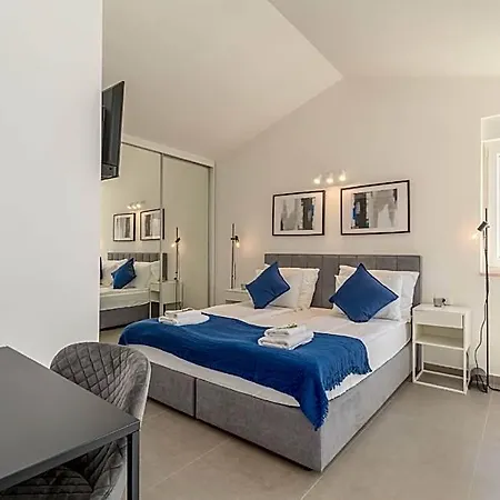 Szálloda House Nera Torre Poreč